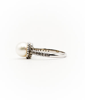 14k White Gold Pearl and Diamond Ring - Le Vive Jewelry in Riverside