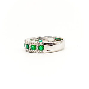 18k White Gold Emerald and Diamond Band Prong set with Diamond Encasing - Le Vive Jewelry in Riverside