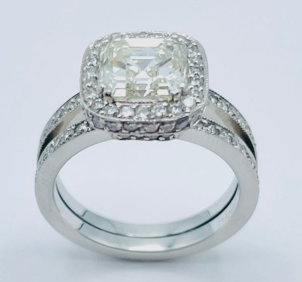 VERRAGIO Platinum 2. Carat Center Engagement Ring - Le Vive Jewelry in Riverside